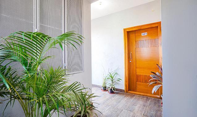 Hotel Sunroof Suites بنغالور المظهر الخارجي الصورة